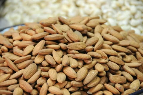 تصویر 3 از خرید بادام درختی عربی + بهترین قیمت